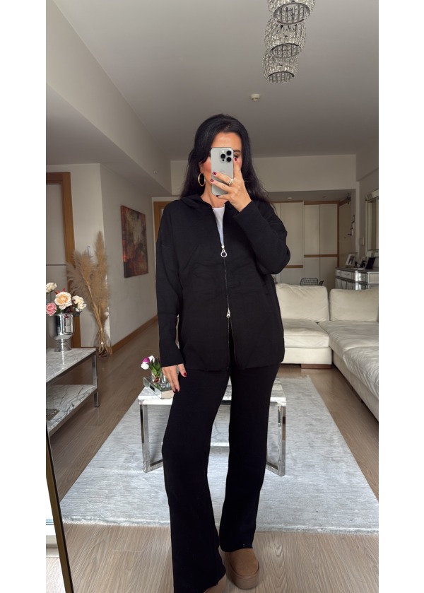 Kapüşonlu Triko Pantalon Takım (SON ÜRÜN)