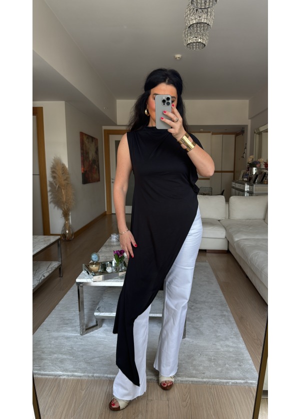 Zra Model Asimetrik Pelerin Bluz Siyah