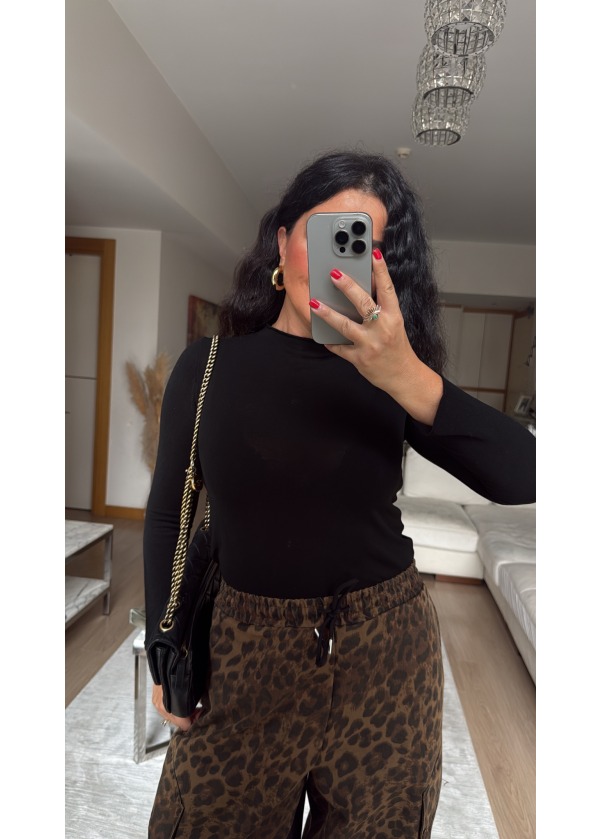 Transparan Form İnce Triko Bluz