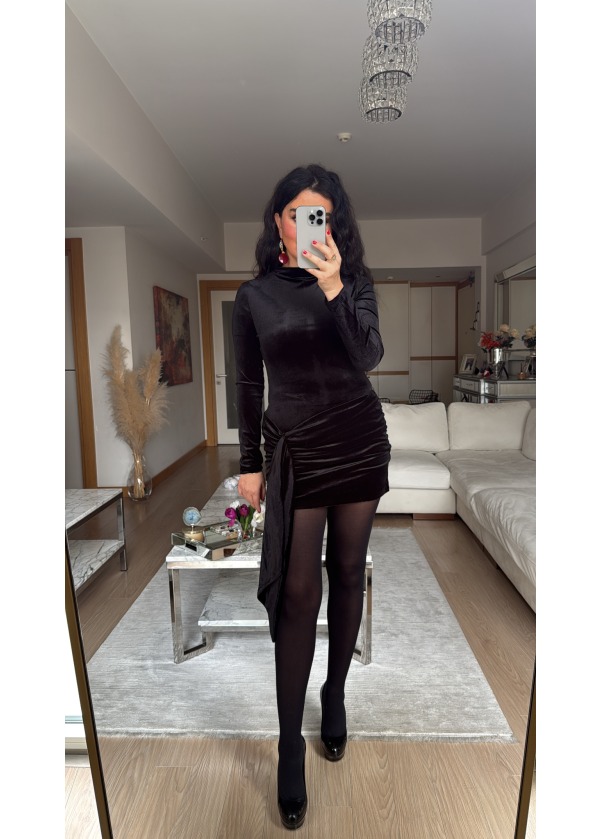 Zra Model Kuşak Detaylı Kadife Elbise