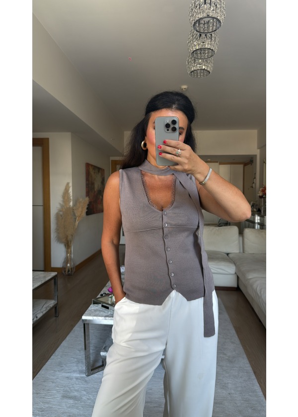 Fularlı Çelik Merserize Yelek Gri