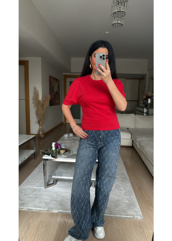 Belden Oturan Basic Tshirtler Kırmızı