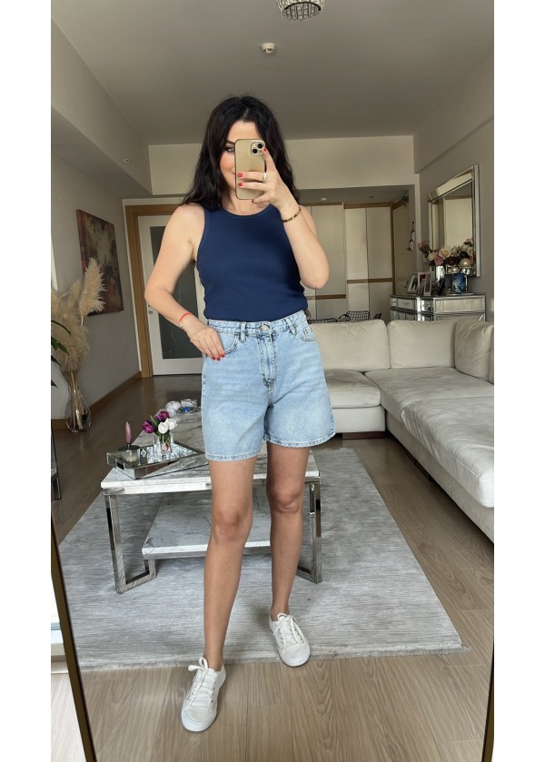 Mom Fit Kesim Jean Şort